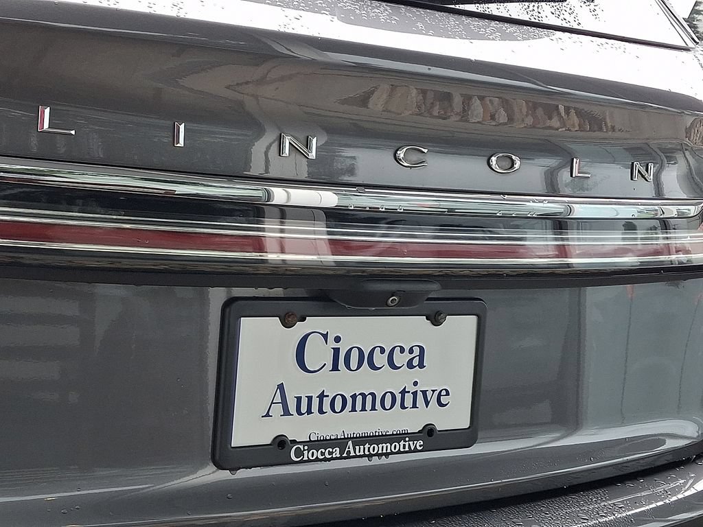 Used 2023 Lincoln Nautilus Reserve AWD/4WD image 31