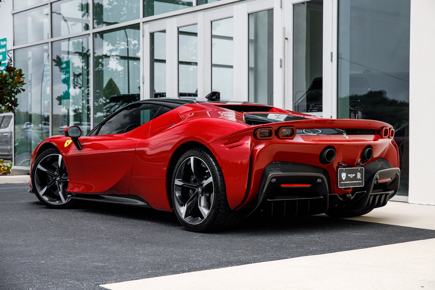 Used 2021 Ferrari SF90 Stradale AWD/4WD image 12
