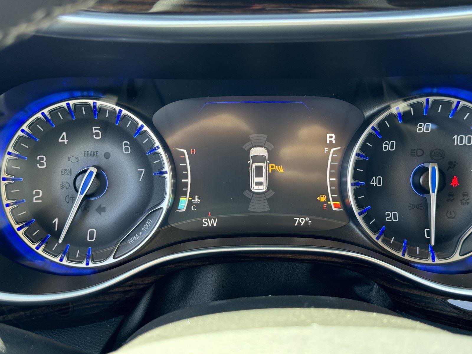 New 2024 Chrysler Pacifica Limited FWD image 21