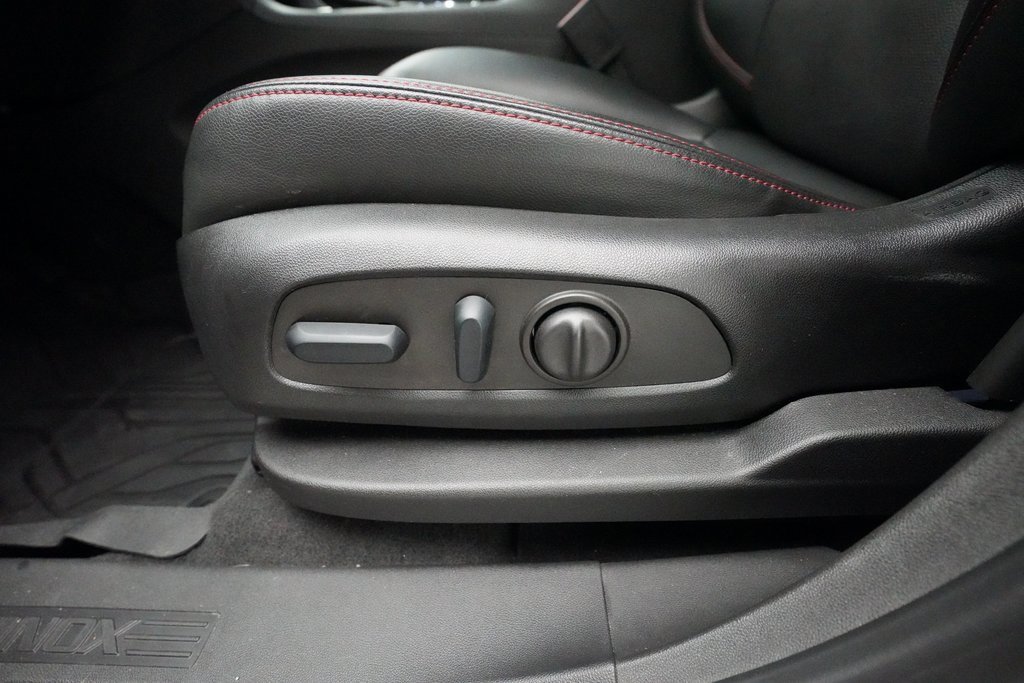 Certified 2022 Chevrolet Equinox RS w/ RS Leather Package image 29