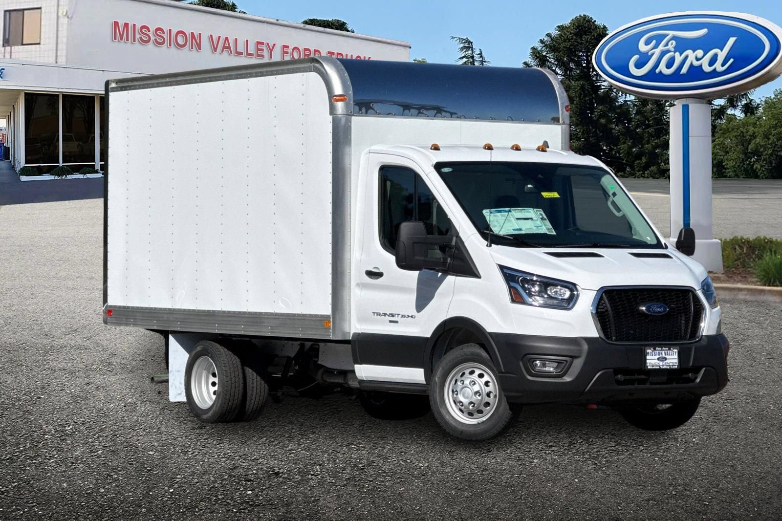 New 2025 Ford Transit 350 Low Roof DRW w/ Interior Upgrade Package RWD image 2