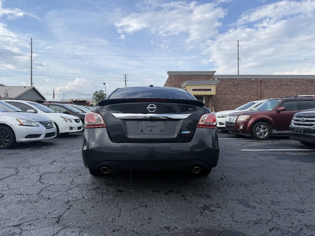 Used 2013 Nissan Altima 2.5 SL FWD image 12