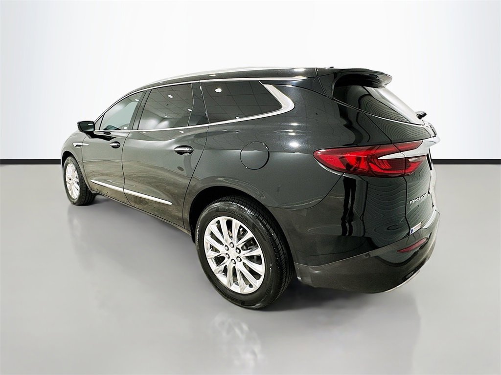 Used 2021 Buick Enclave Premium w/ Sun and Sites Package image 5
