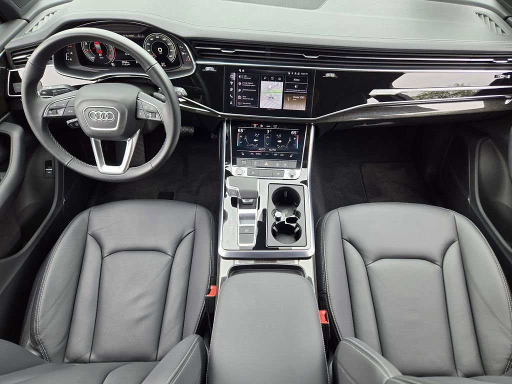 Certified 2025 Audi Q7 2.0T Premium Plus w/ Convenience Plus Package AWD/4WD image 34