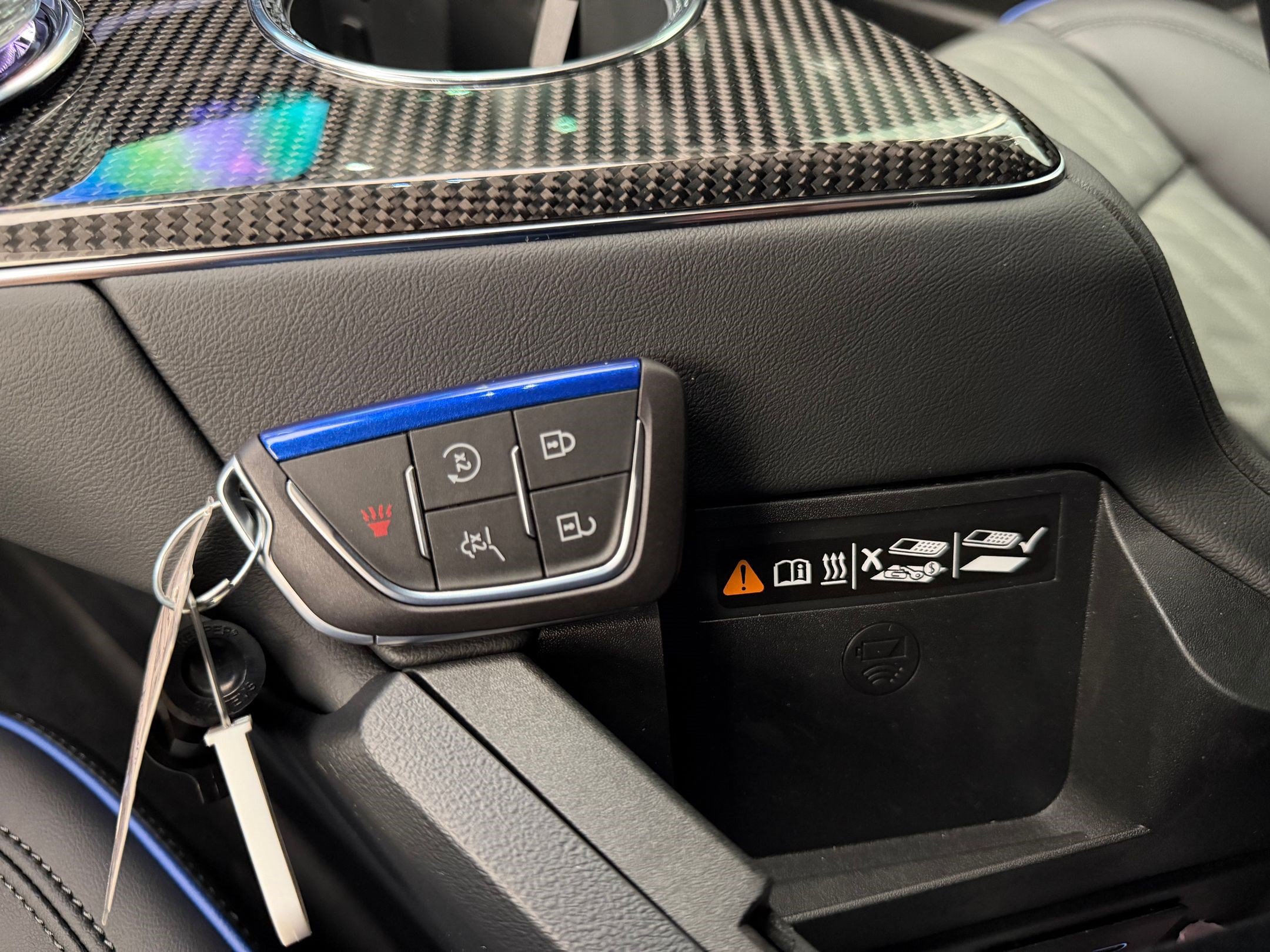 New 2027 Cadillac Optiq V w/ Deep Ocean Design Edition AWD/4WD image 27