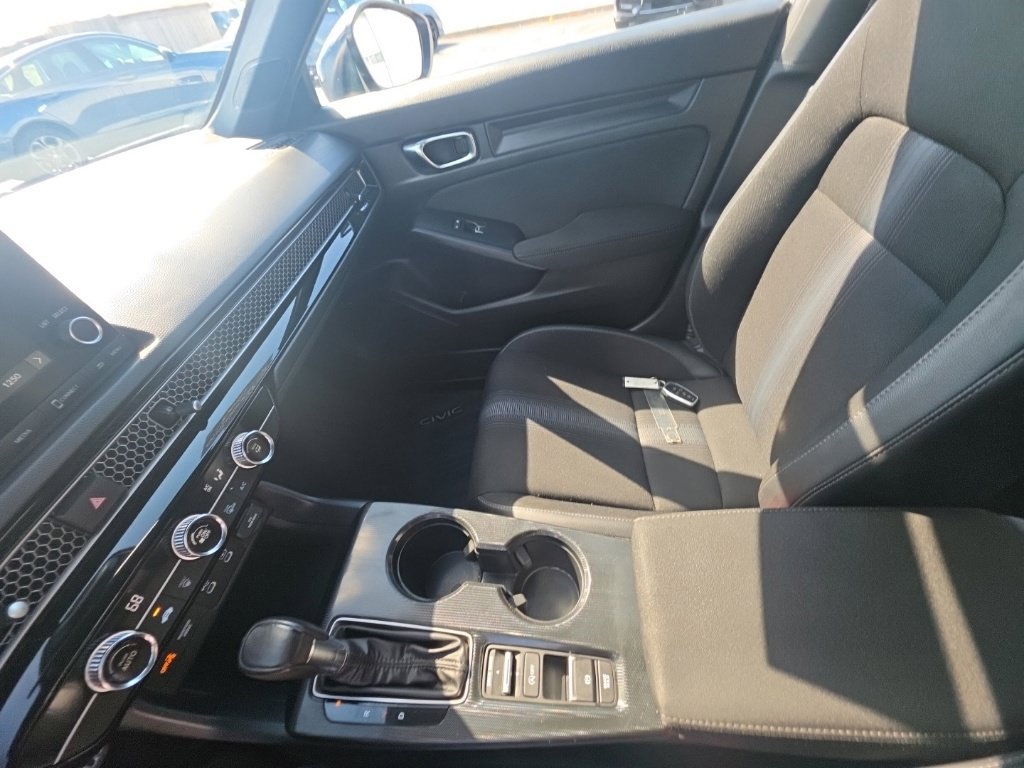 Certified 2025 Honda Civic Sport image 23