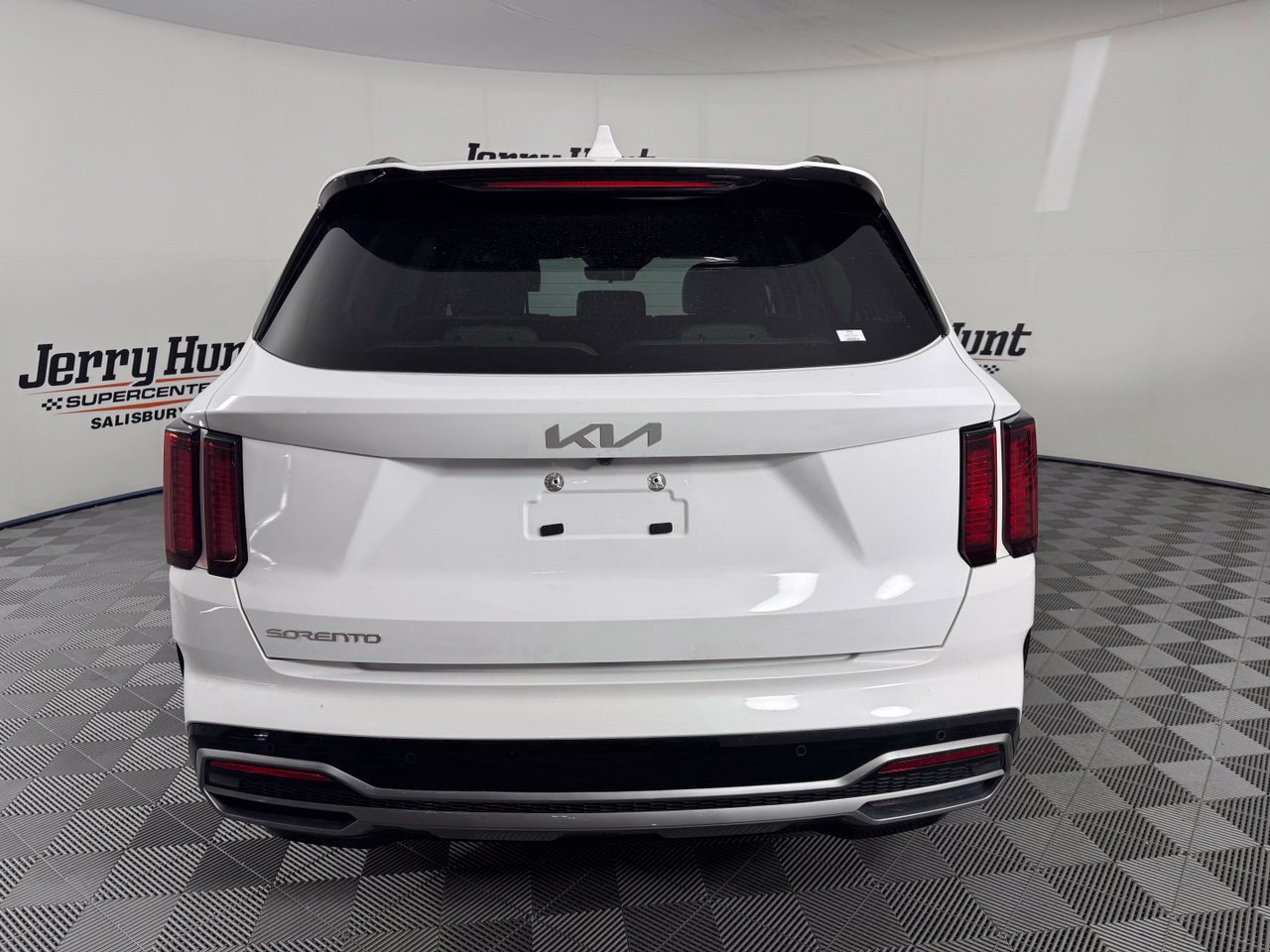 Used 2023 Kia Sorento S w/ Panoramic Sunroof Package FWD image 7