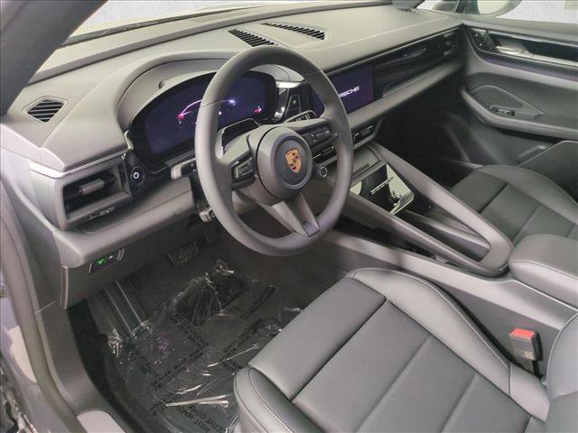 New 2026 Porsche Macan Electric image 4