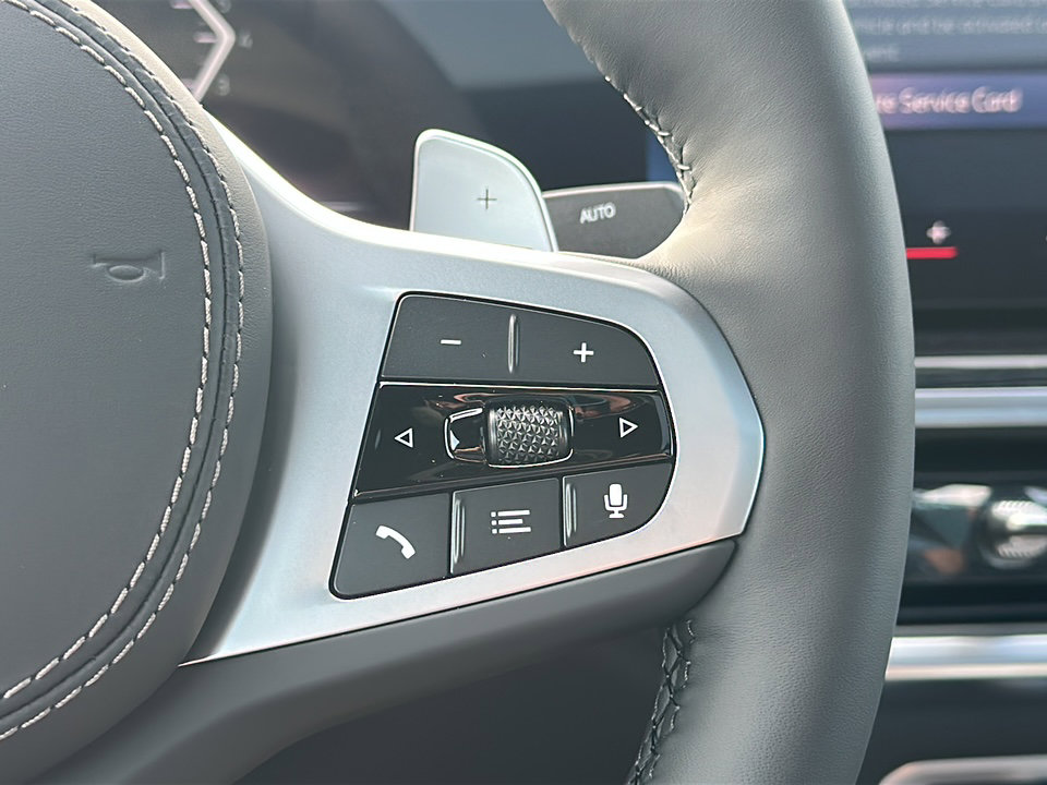 New 2026 BMW X6 xDrive40i w/ Climate Comfort Package image 19