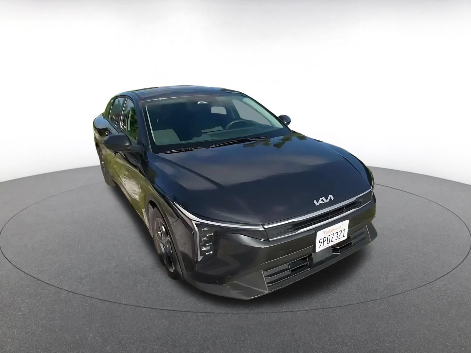 Used 2025 Kia K4 FWD image 3
