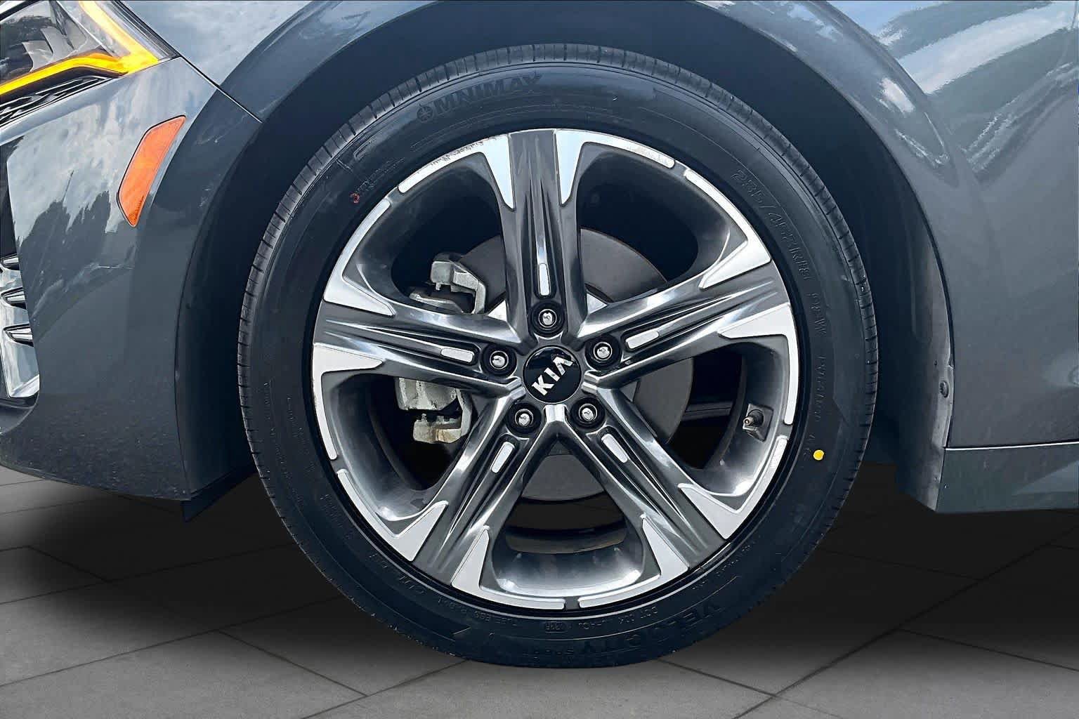 Used 2021 Kia K5 EX FWD image 11