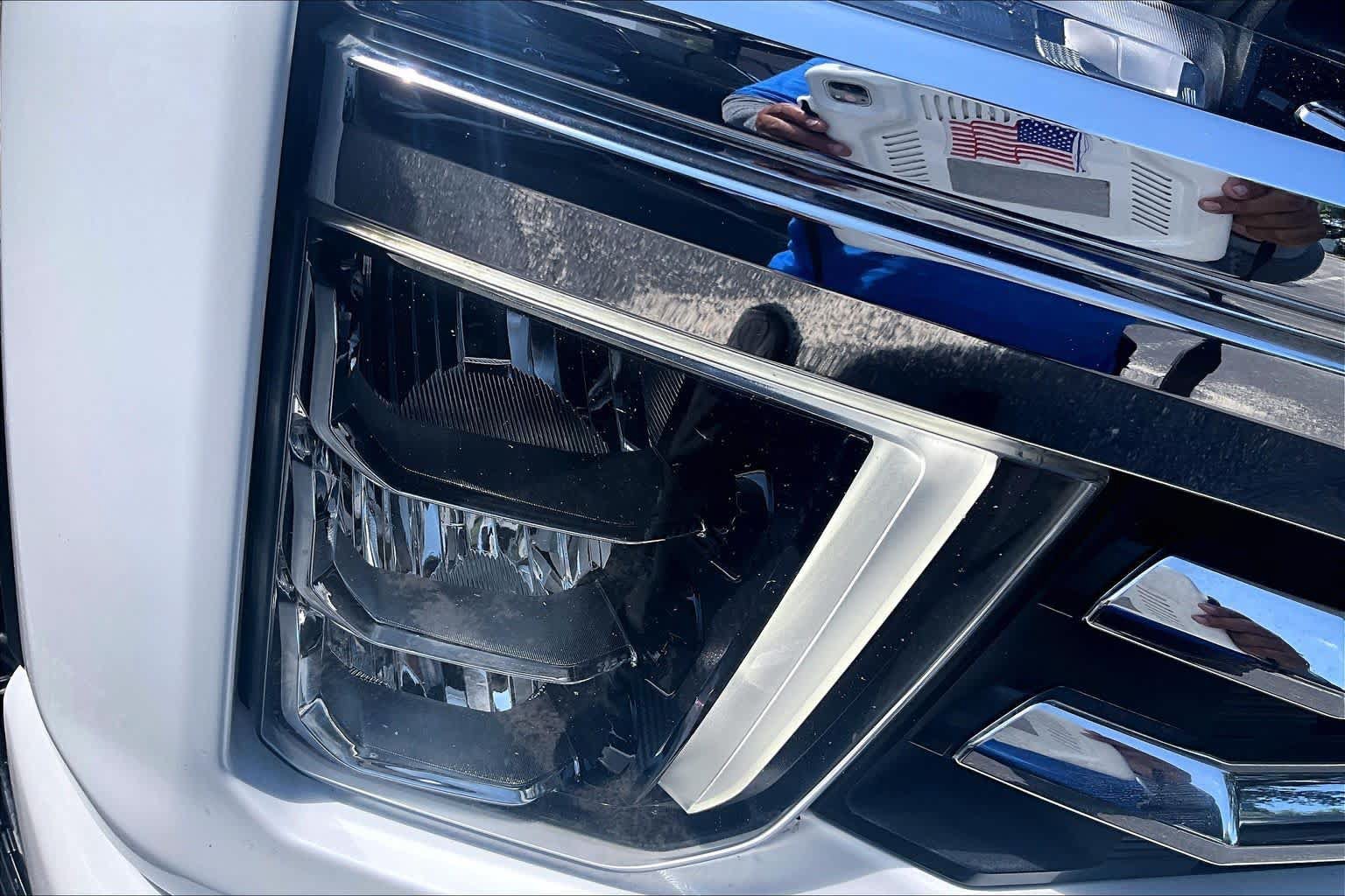 Used 2022 Chevrolet Silverado 2500 High Country w/ Safety Package II AWD/4WD image 28