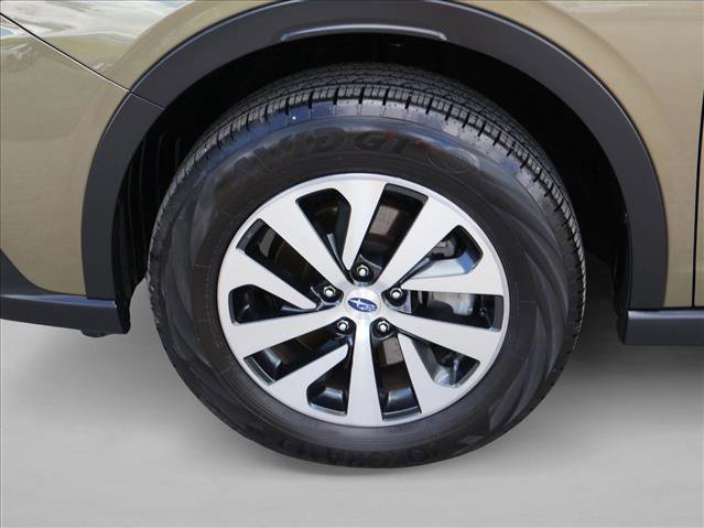 Used 2020 Subaru Outback Premium w/ Popular Package #1 AWD/4WD image 26