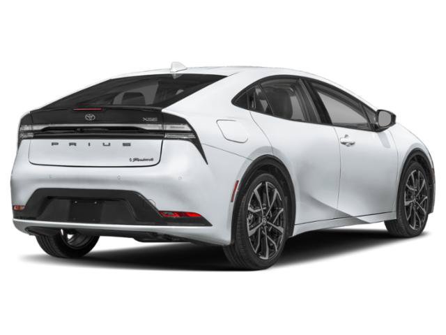 New 2027 Toyota Prius Plug-In Hybrid FWD image 2