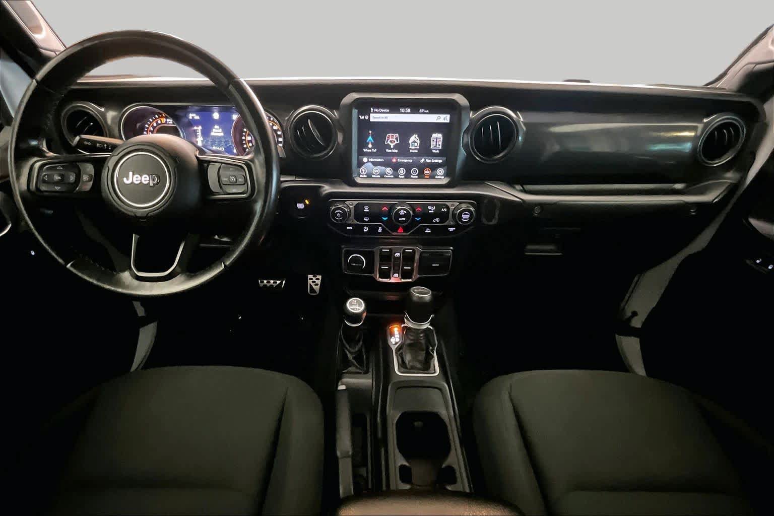 Used 2022 Jeep Gladiator Sport AWD/4WD image 15