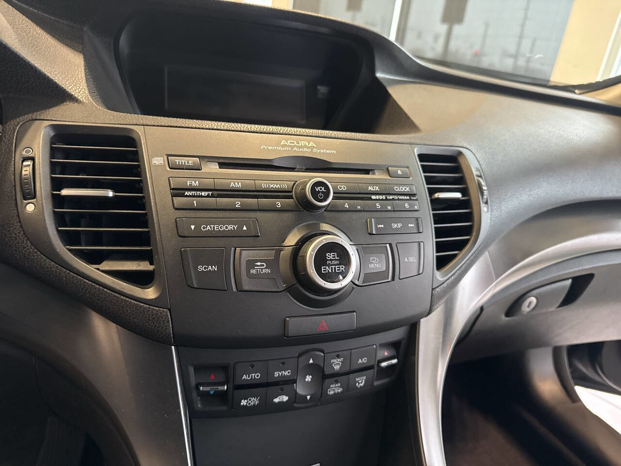 Used 2013 Acura TSX Sedan image 28