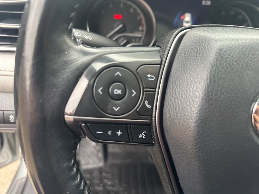 Used 2021 Toyota Camry SE w/ Cold Weather Package AWD/4WD image 11