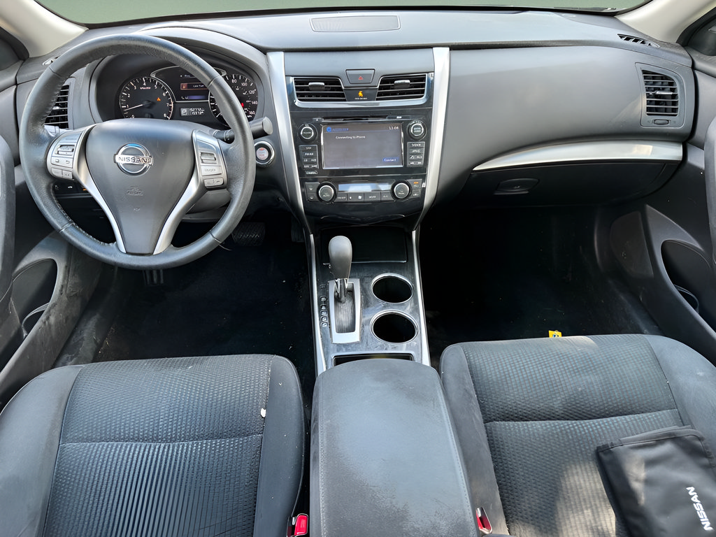 Used 2014 Nissan Altima 2.5 SV w/ Convenience Package FWD image 16