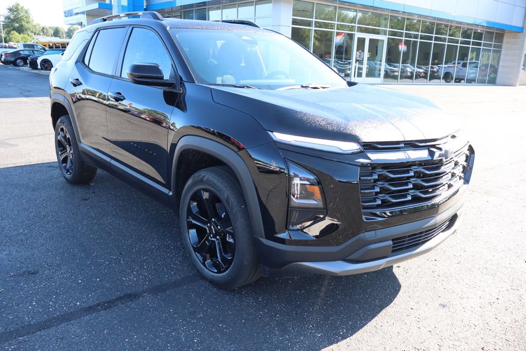 New 2027 Chevrolet Equinox LT w/ Midnight Edition FWD image 2