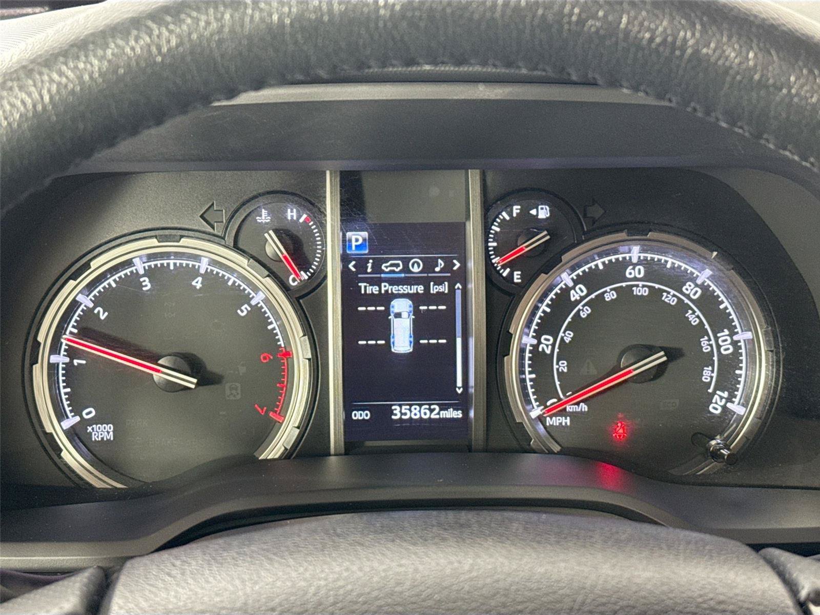 Certified 2024 Toyota 4Runner TRD Off-Road Premium AWD/4WD image 21