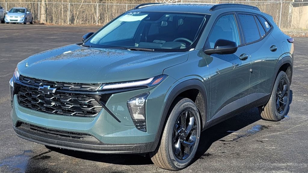 New 2026 Chevrolet Trax LT image 3