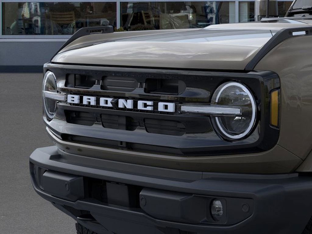 New 2026 Ford Bronco Outer Banks image 19