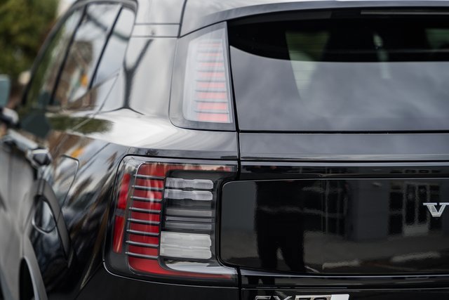 New 2026 Volvo EX30 Plus image 7