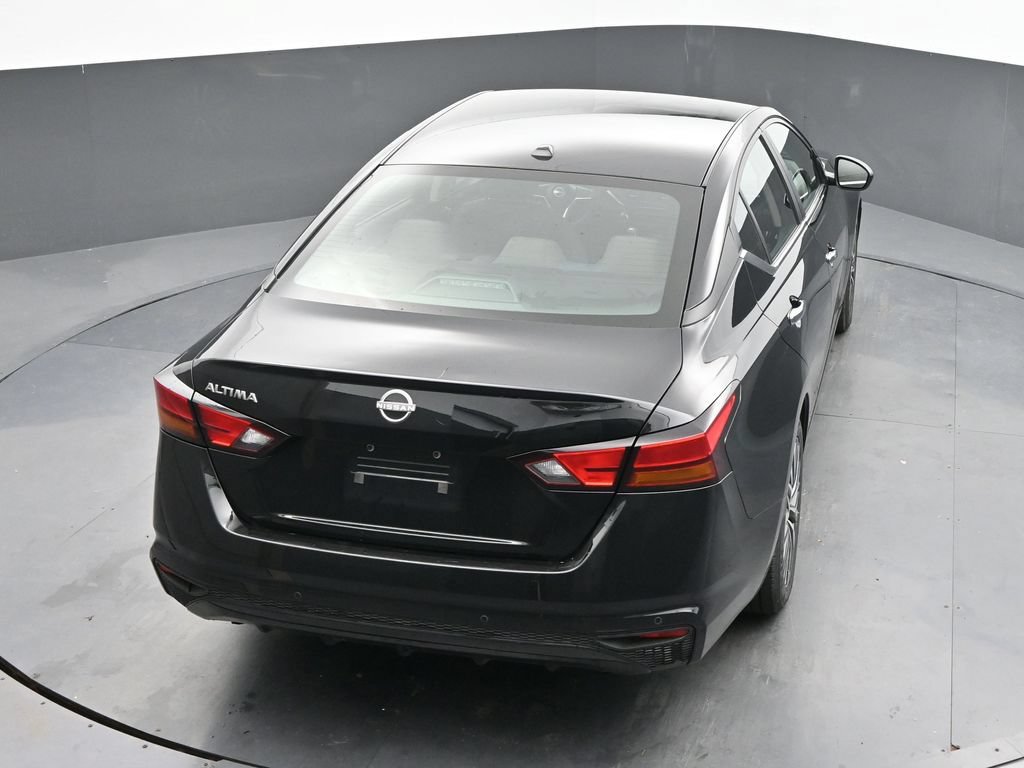 Used 2025 Nissan Altima 2.5 SV FWD image 33