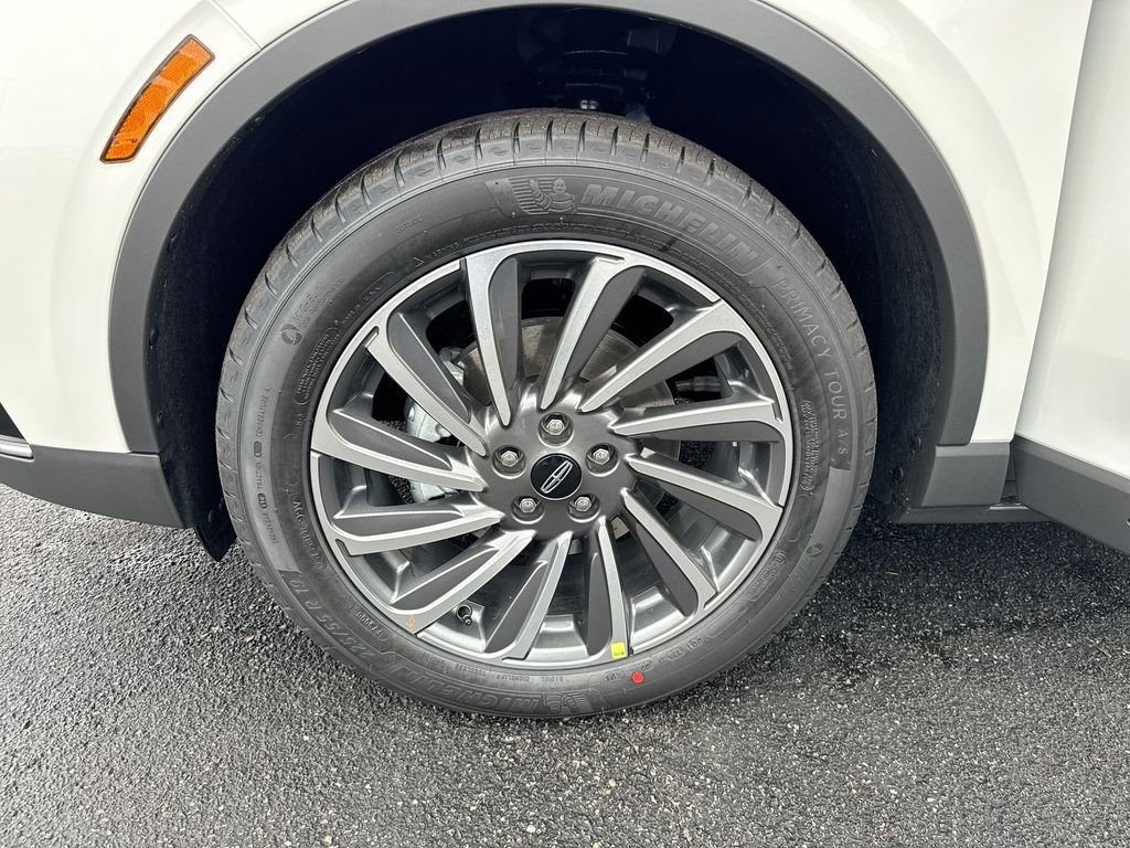 New 2026 Lincoln Corsair Reserve image 27