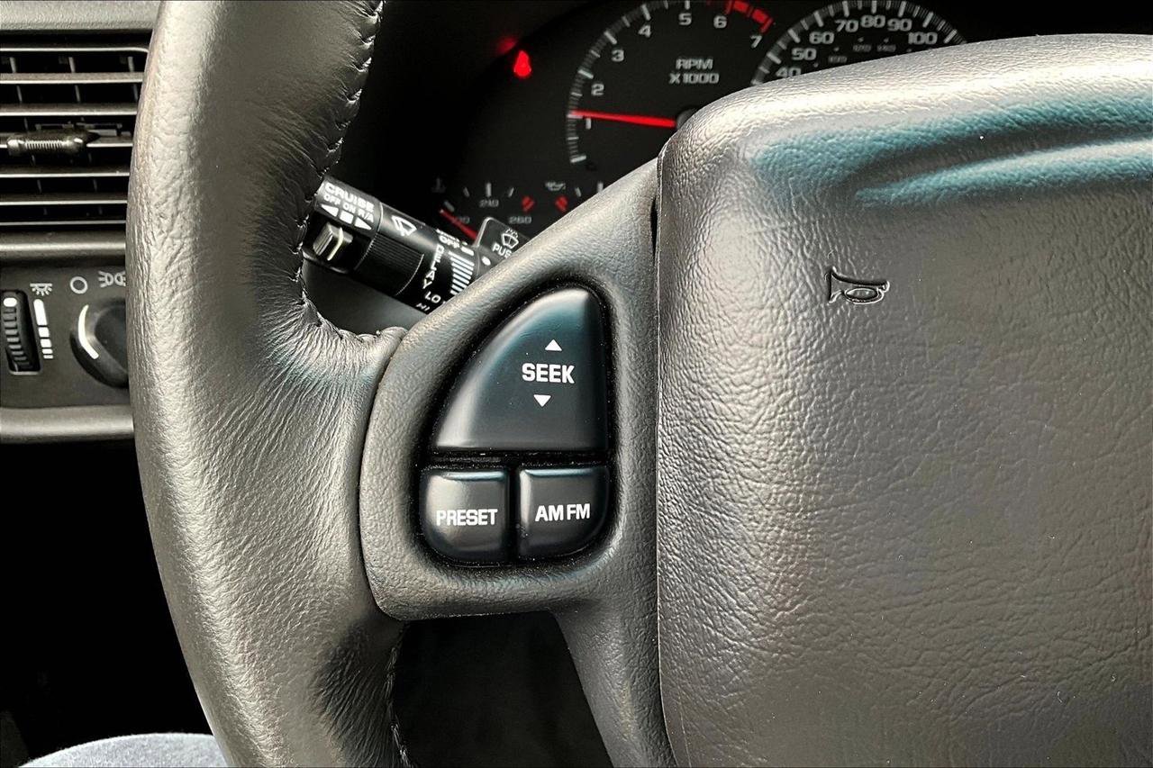 Used 2002 Chevrolet Camaro Z28 w/ SS Performance/Appearance Pkg RWD image 13