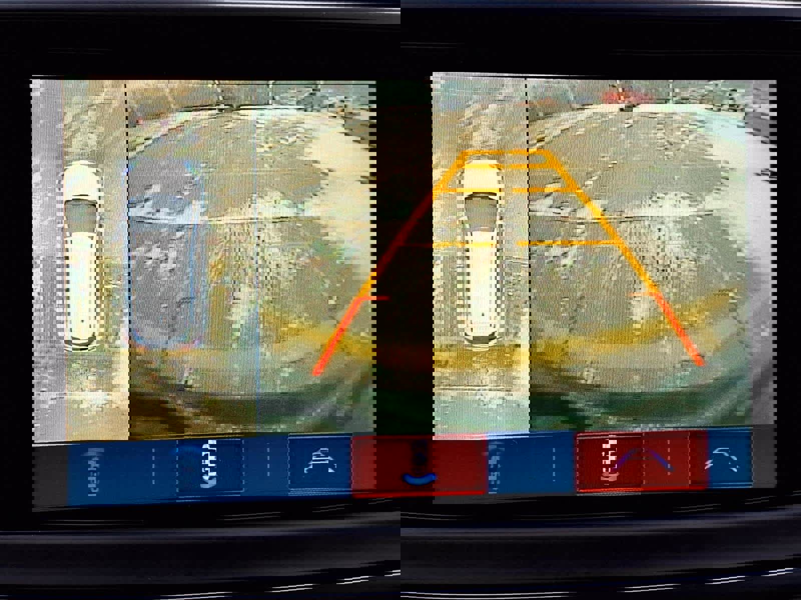 Used 2019 Buick Enclave Avenir w/ Avenir Technology Package image 17