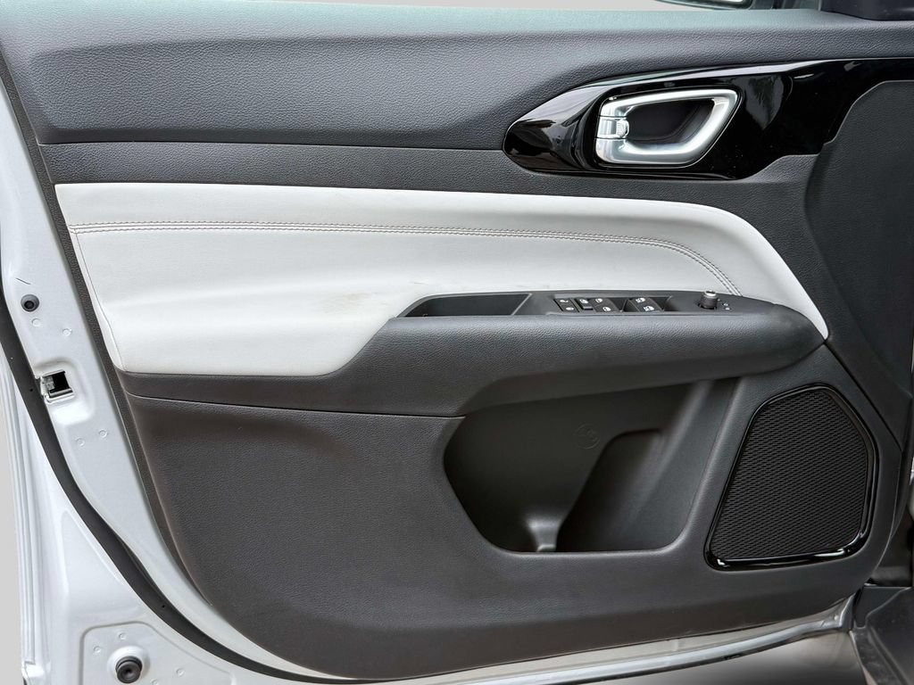 New 2026 Jeep Compass Limited AWD/4WD image 22