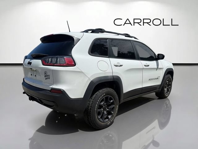 Used 2022 Jeep Cherokee Latitude w/ Sun & Sound Group AWD/4WD image 3