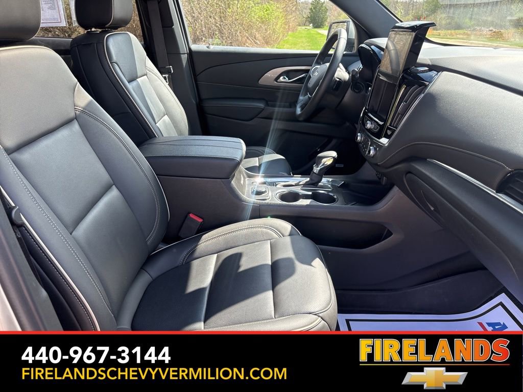 Certified 2023 Chevrolet Traverse Premier w/ LPO, Floor Liner Package image 40