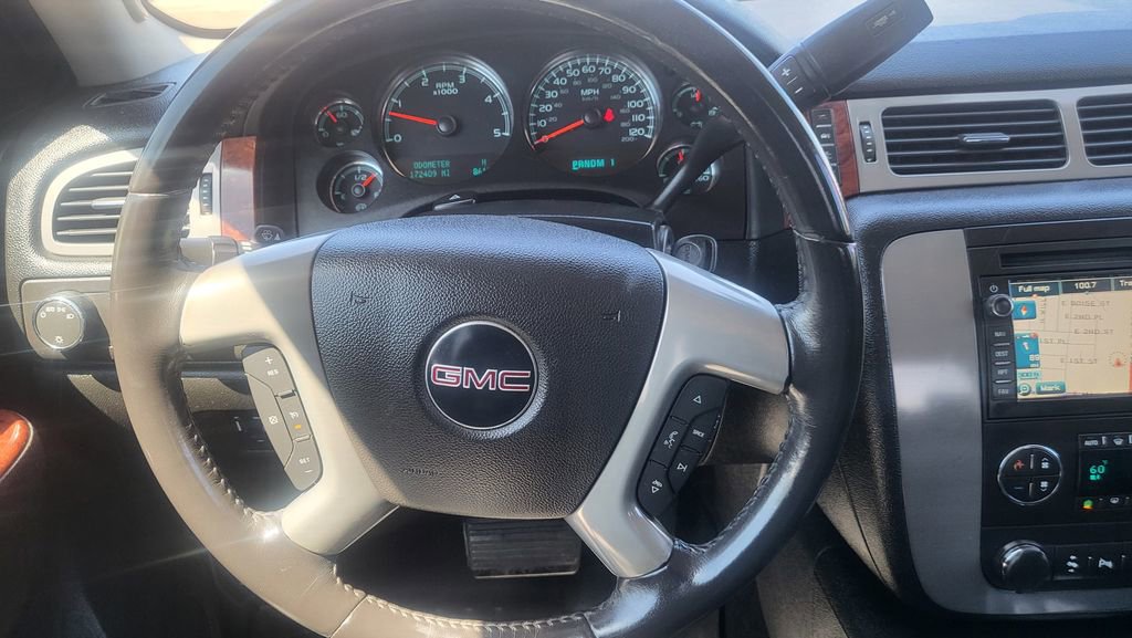 Used 2011 GMC Sierra 2500 SLT w/ SLT Convenience Package AWD/4WD image 27