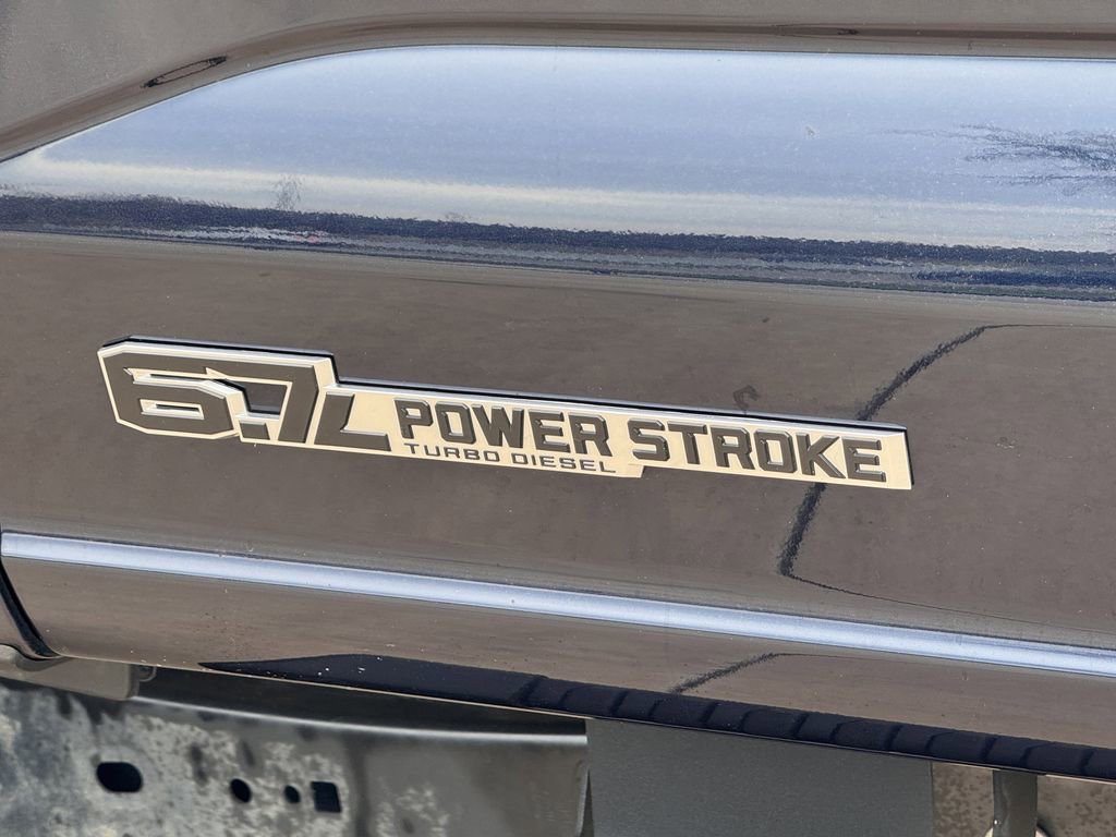 Used 2024 Ford F250 Lariat w/ Sport Appearance Package image 11