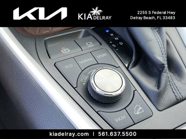 Used 2021 Toyota RAV4 Limited AWD/4WD image 26