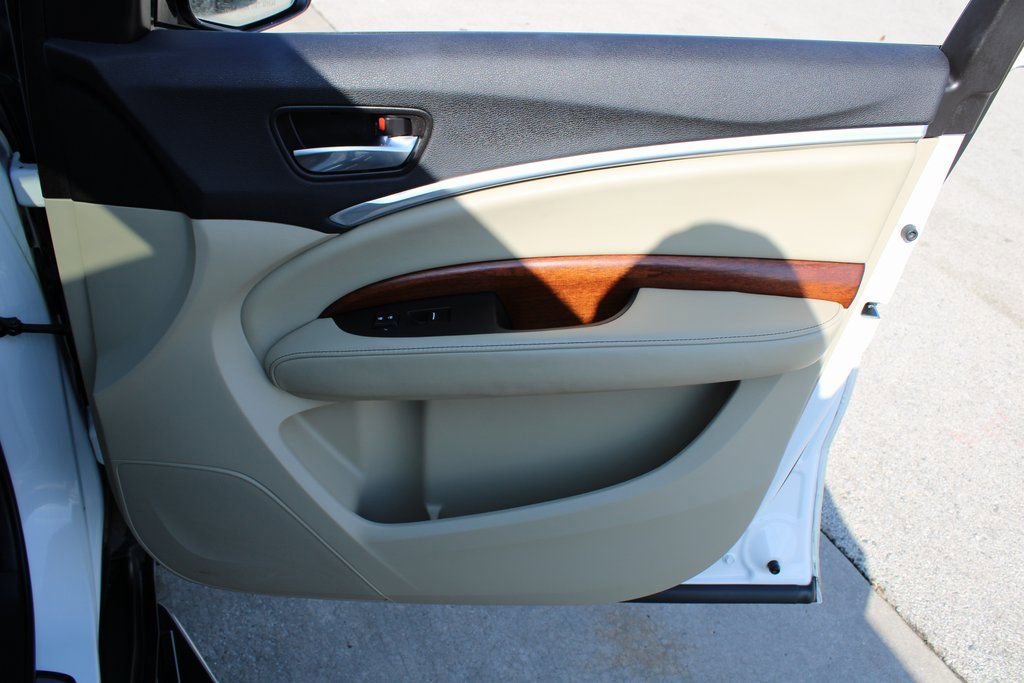 Used 2018 Acura MDX FWD w/ Advance Package image 27