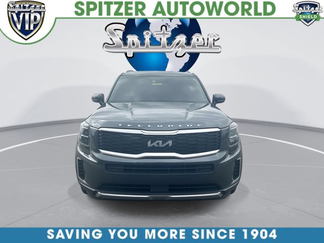 Used 2022 Kia Telluride EX w/ EX Premium Package AWD/4WD image 3