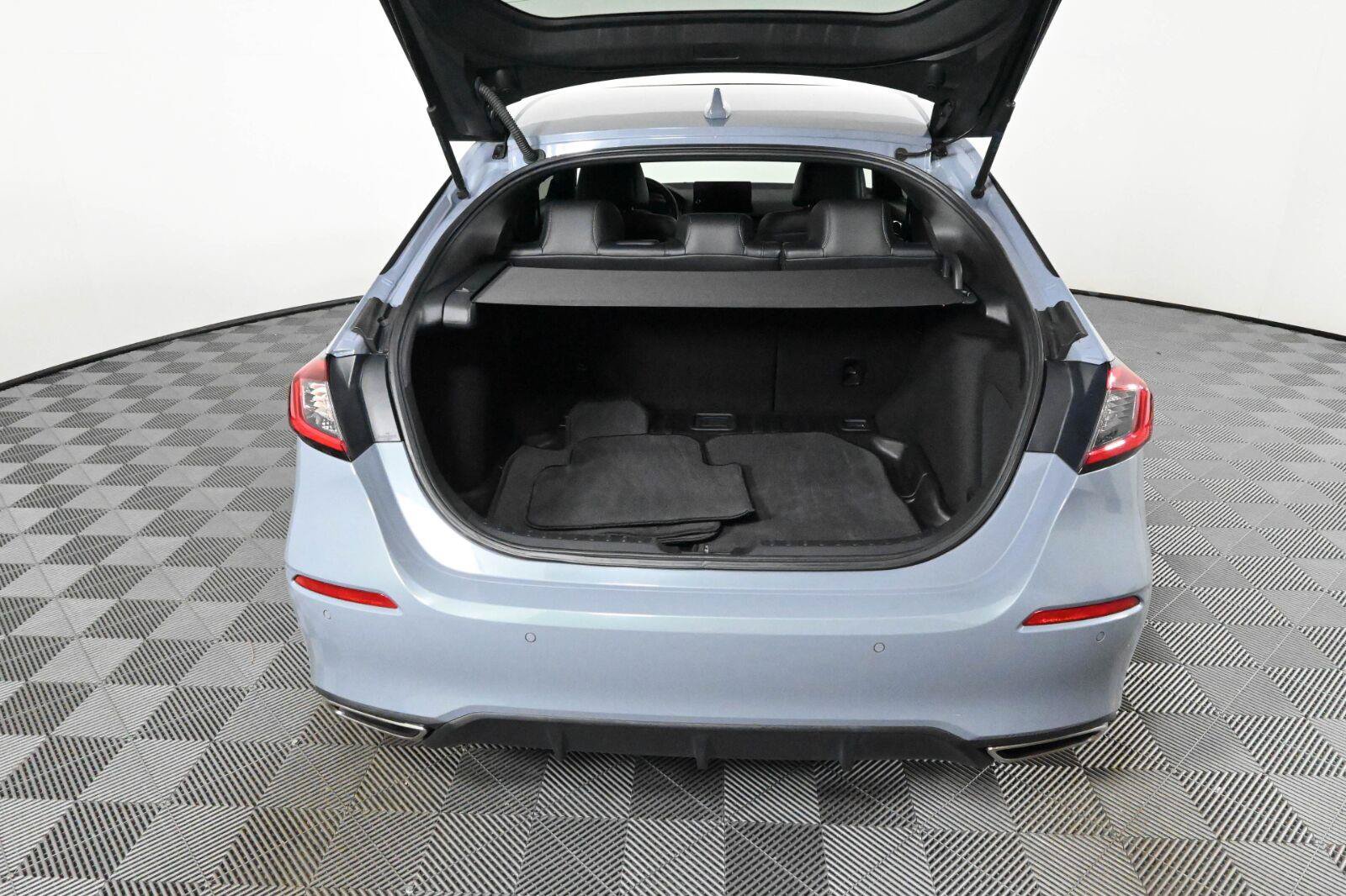 Used 2022 Honda Civic Sport Touring image 8