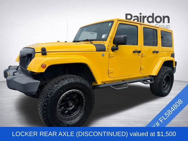 Used 2015 Jeep Wrangler Unlimited Sahara AWD/4WD image 3