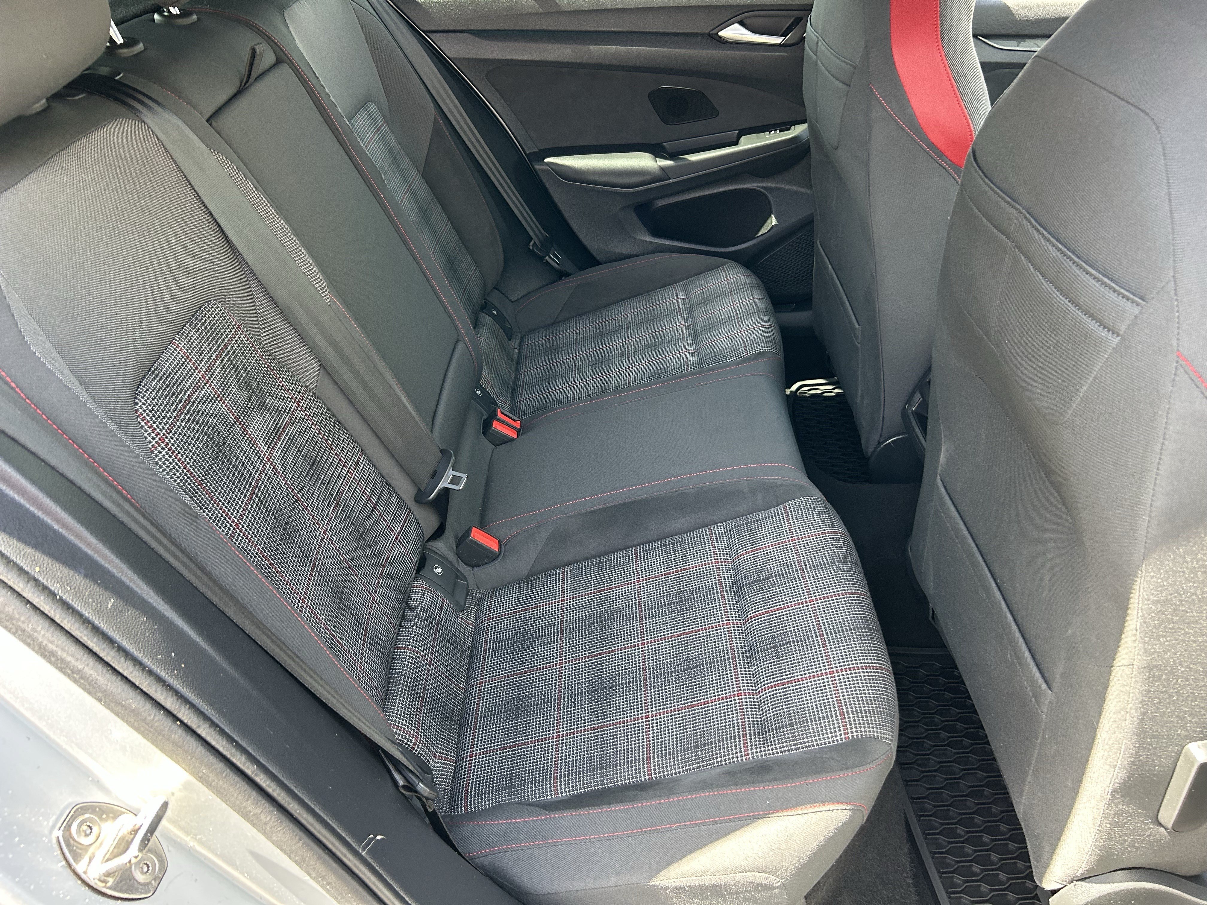 Certified 2024 Volkswagen GTI SE FWD image 11