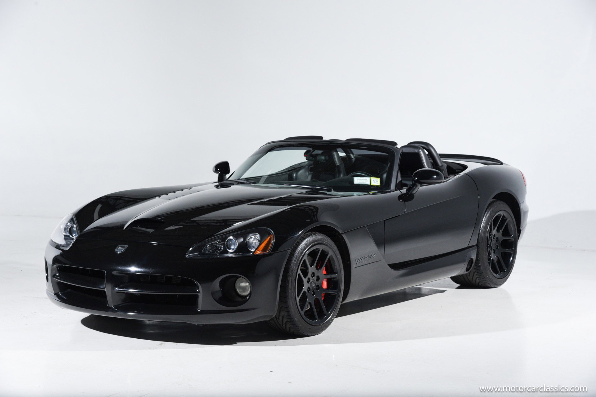 Used 2004 Dodge Viper SRT-10 RWD image 3