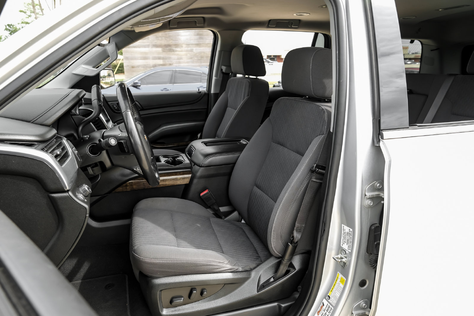 Used 2020 Chevrolet Tahoe LS RWD image 32