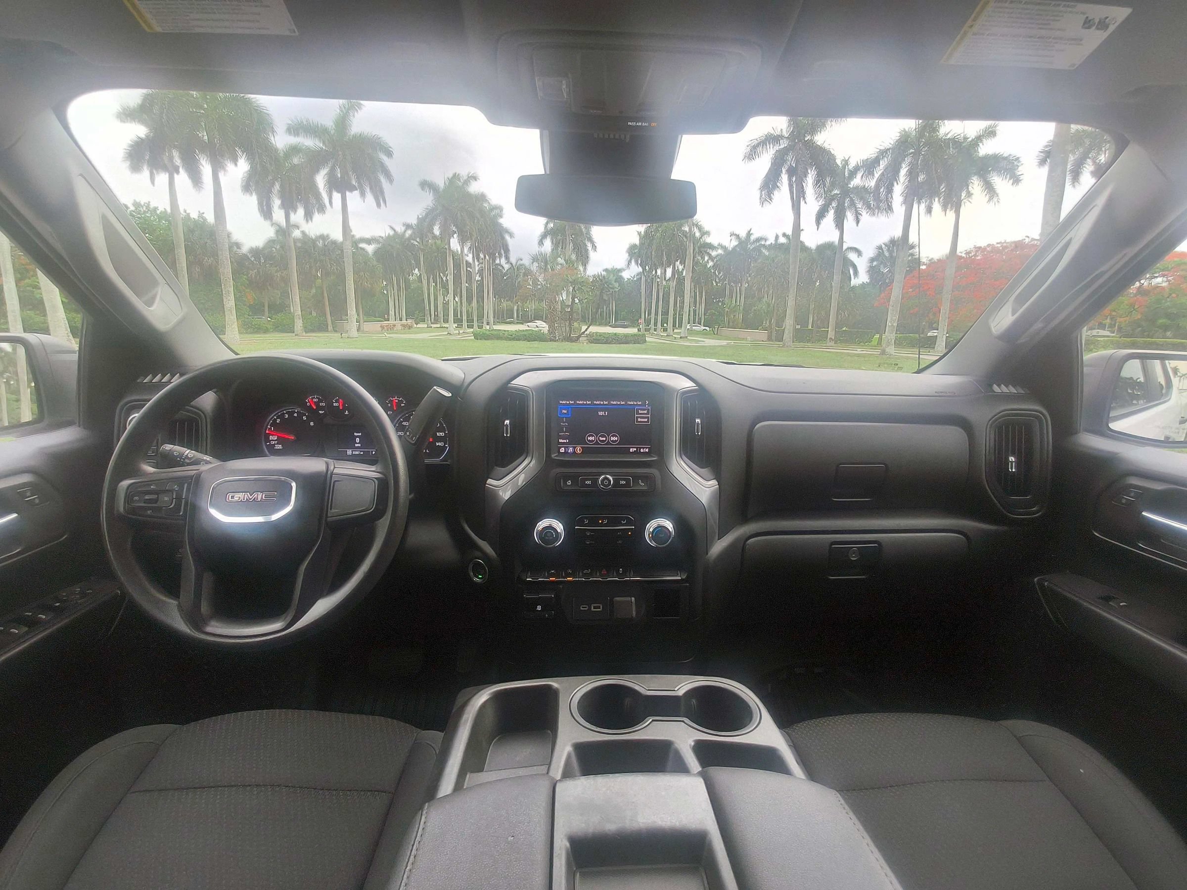 Used 2023 GMC Sierra 1500 Pro w/ Pro Value Package AWD/4WD image 6