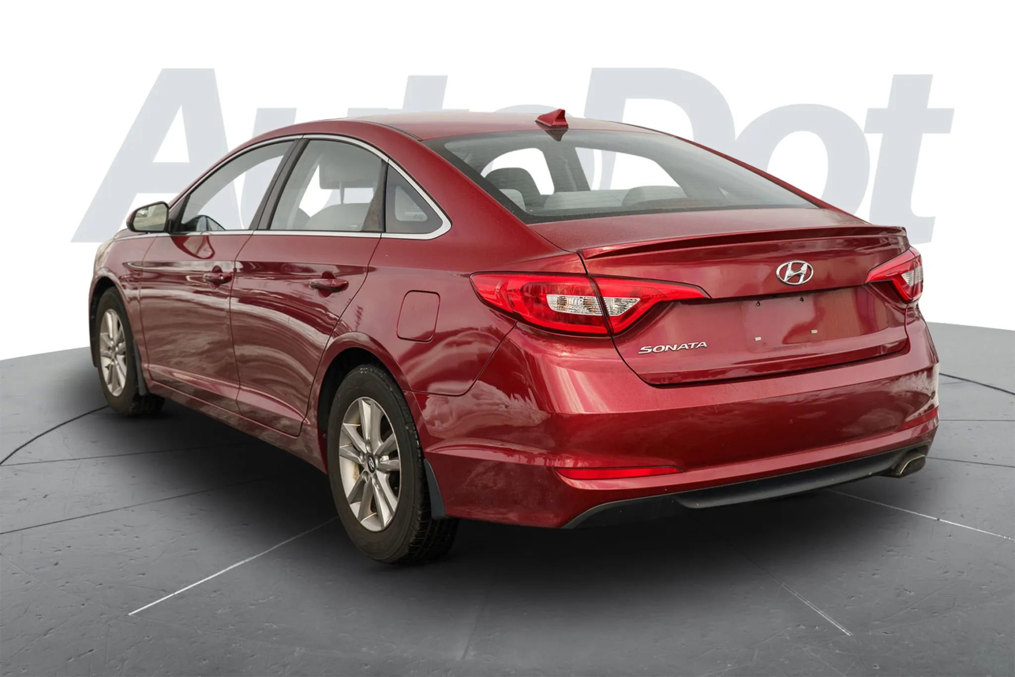 Used 2016 Hyundai Sonata SE image 2