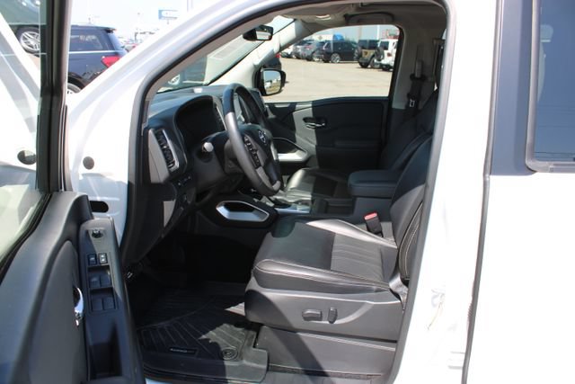 Used 2024 Nissan Frontier SL AWD/4WD image 14