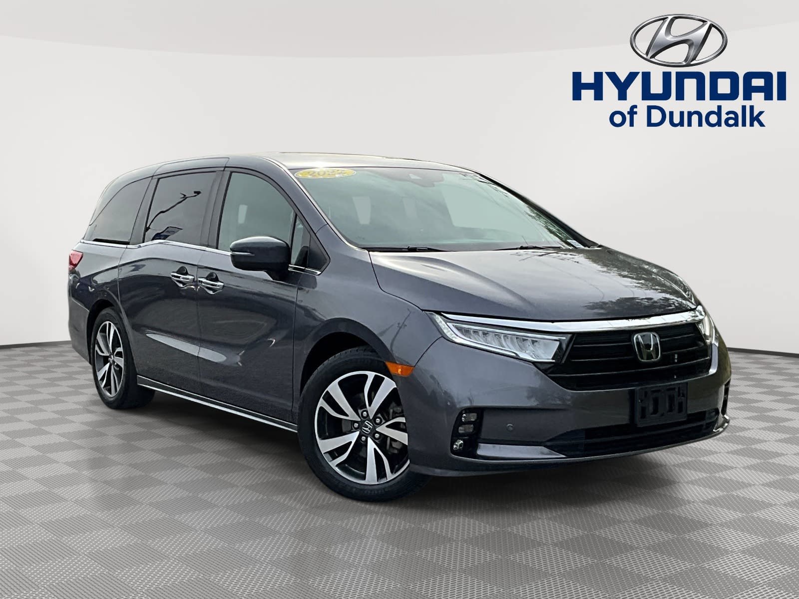 Used 2022 Honda Odyssey Touring image 1