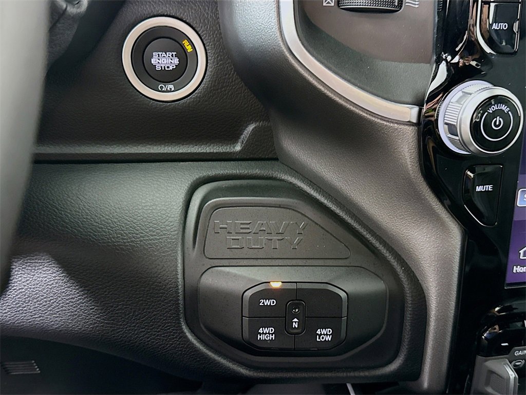 Used 2025 RAM 2500 Big Horn image 12