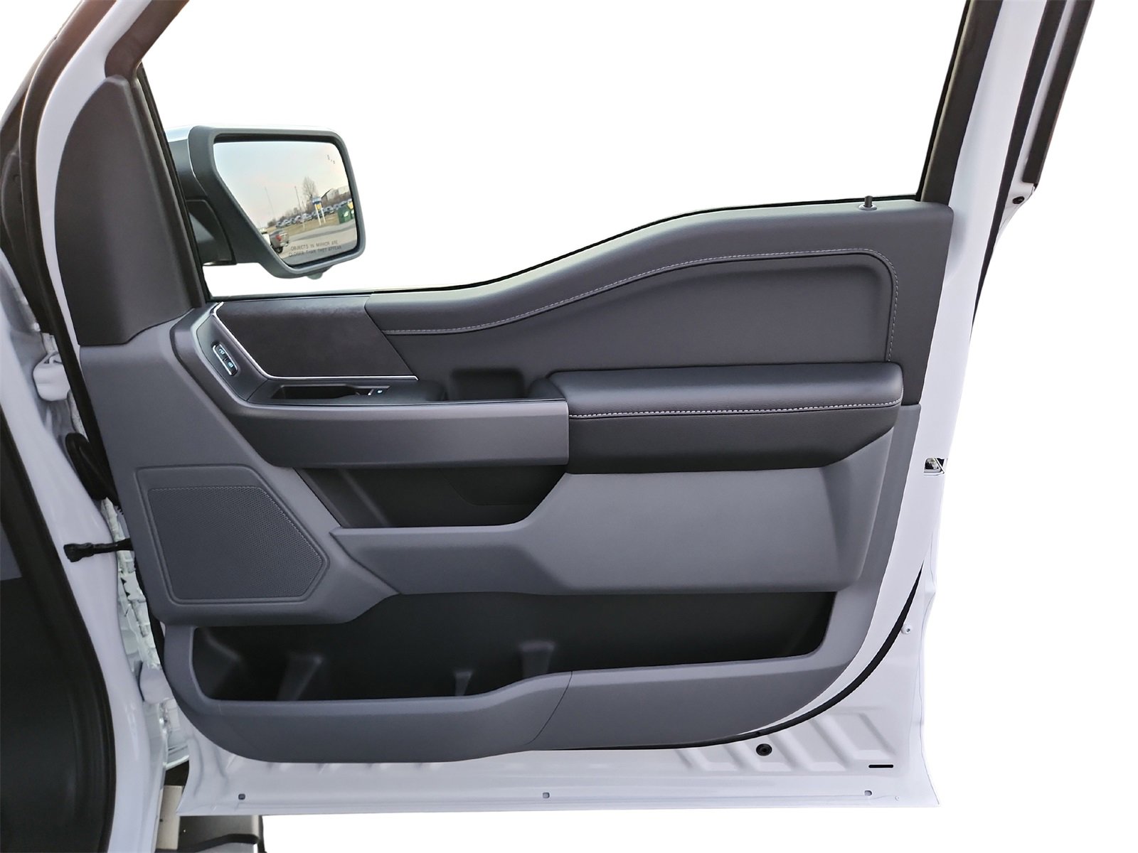 New 2025 Ford F150 XLT w/ Equipment Group 302A MID image 25